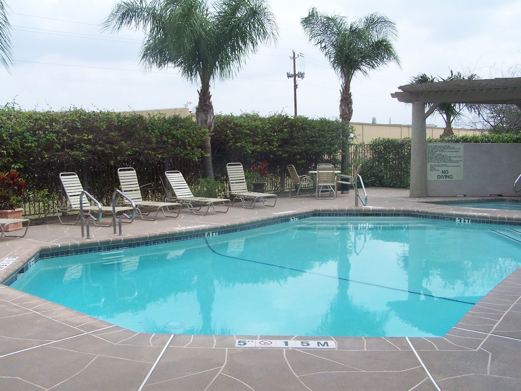 Фото Holiday Inn Express Hotel & Suites Mission-McAllen Area, an Ihg Hotel