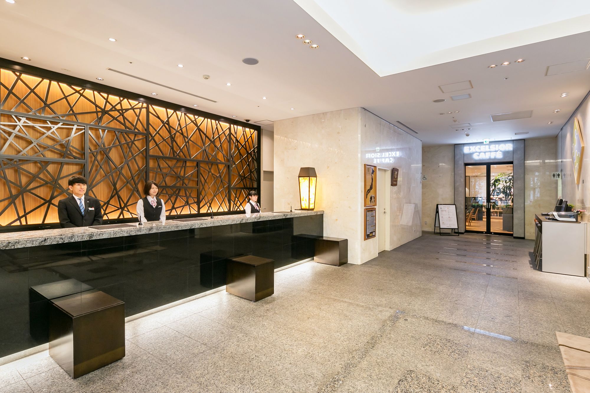 Фото Sotetsu Fresa Inn Kawasaki-Higashiguchi