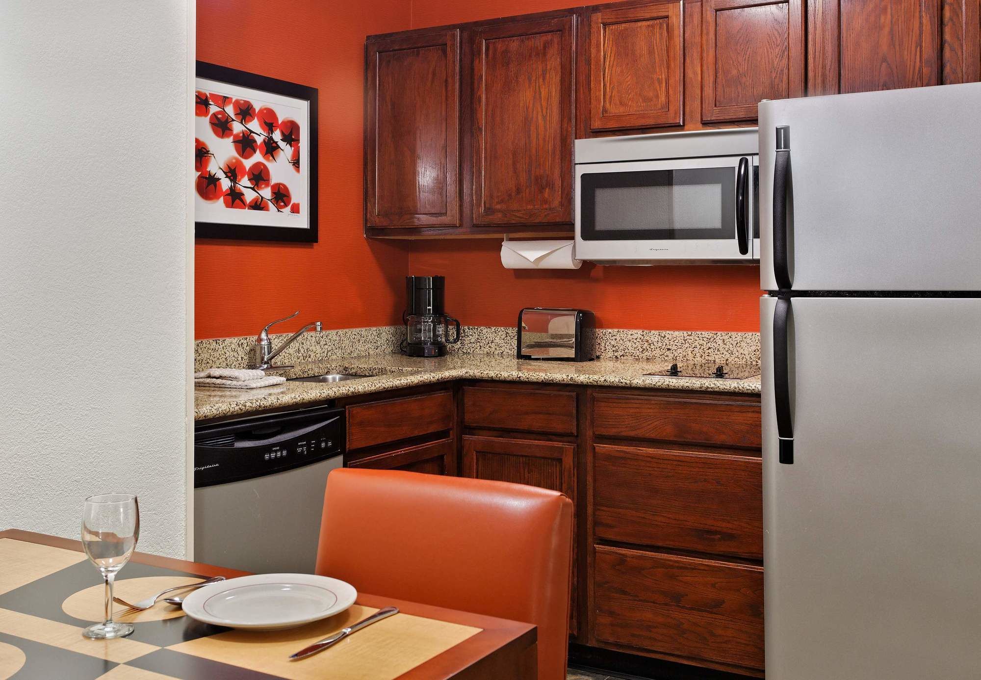 Фото Residence Inn by Marriott Tampa Sabal Park/Brandon