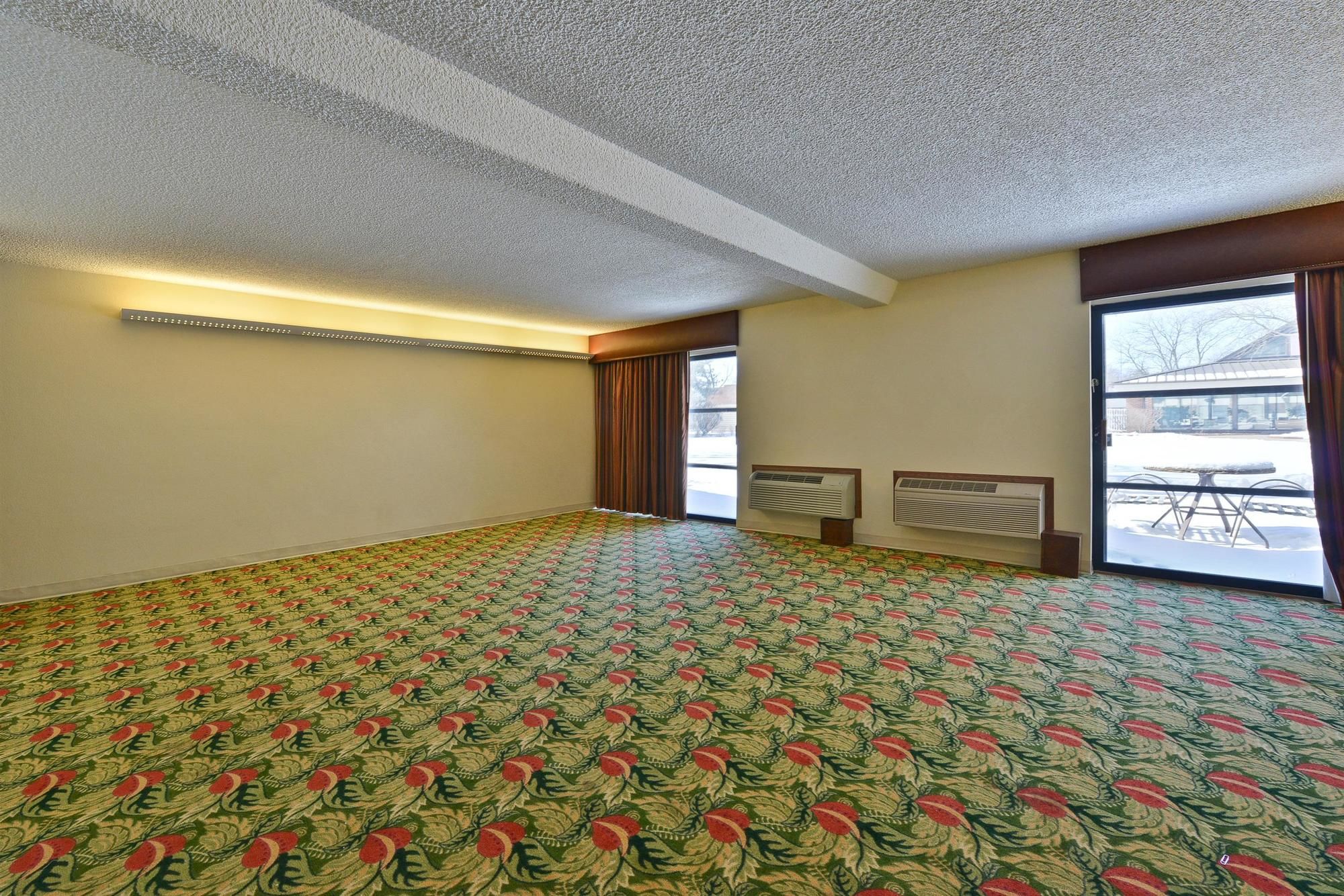 Фото Best Western Prairie Inn & Conference Center