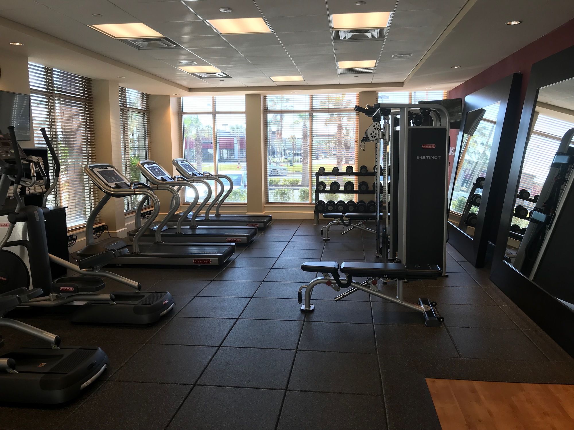 Фото Hilton Garden Inn Daytona Beach Oceanfront