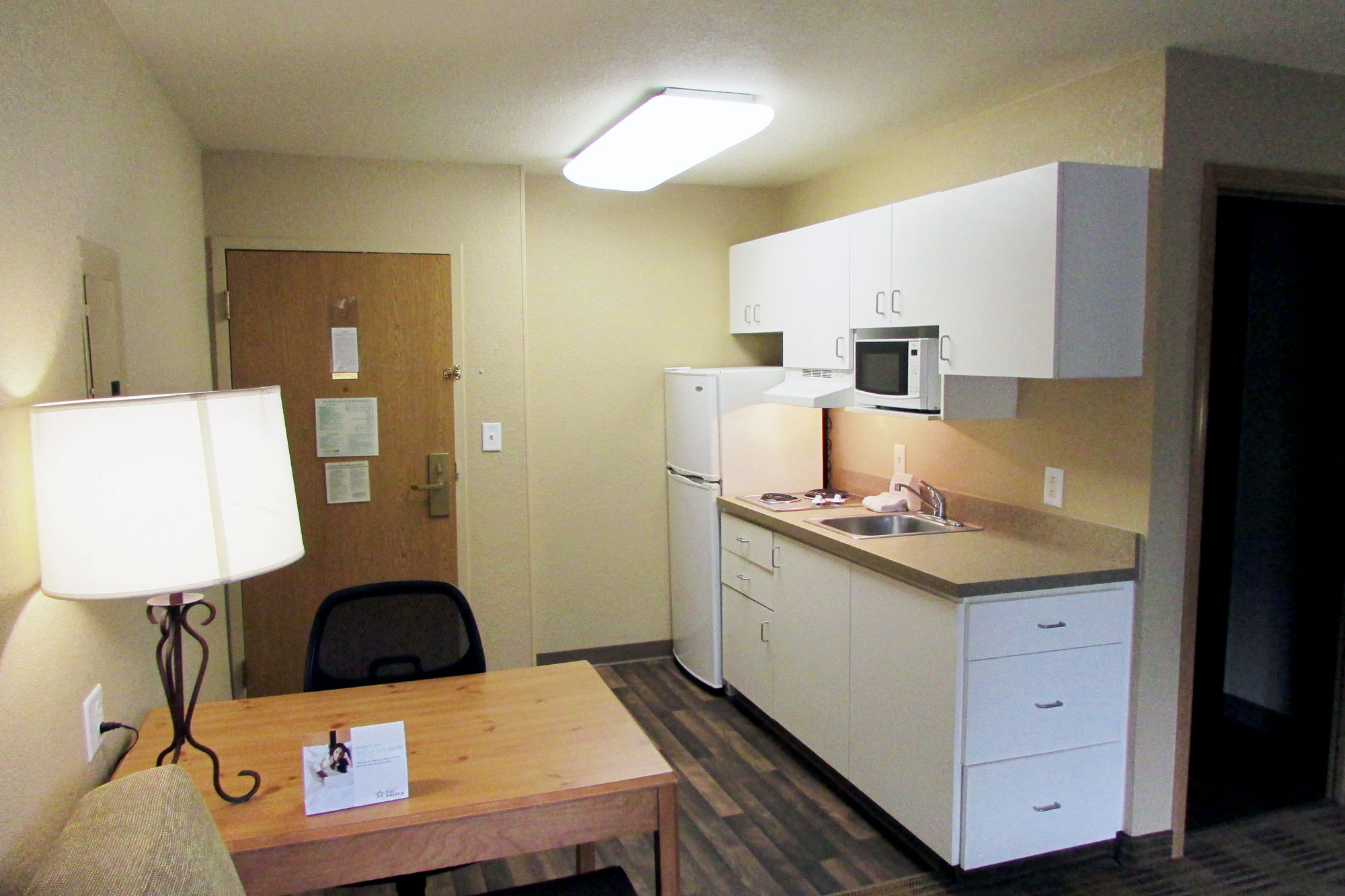 Фото Extended Stay America Select Suites Atlanta Perimeter Peacht