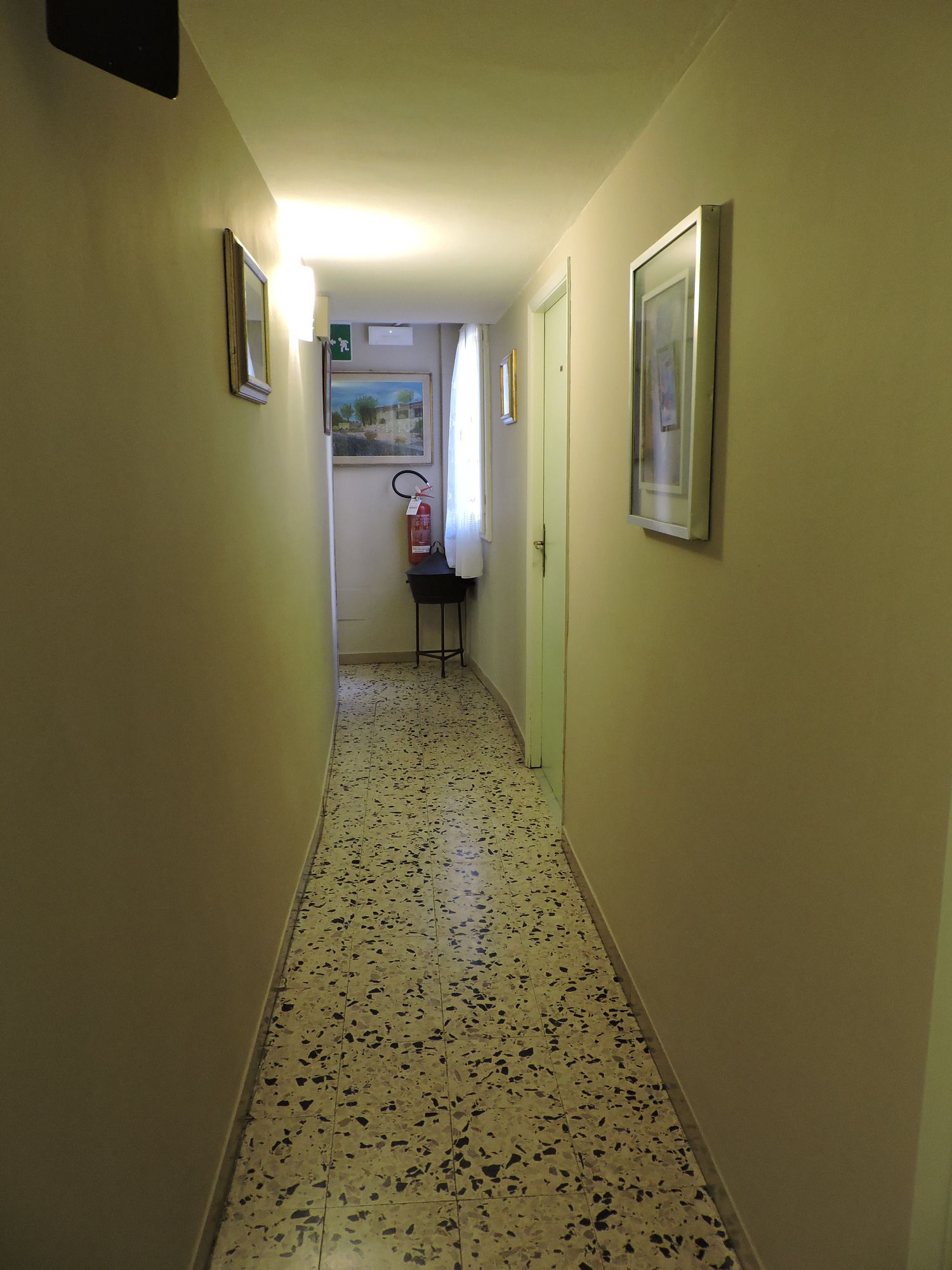 Фото Hotel Ferretti