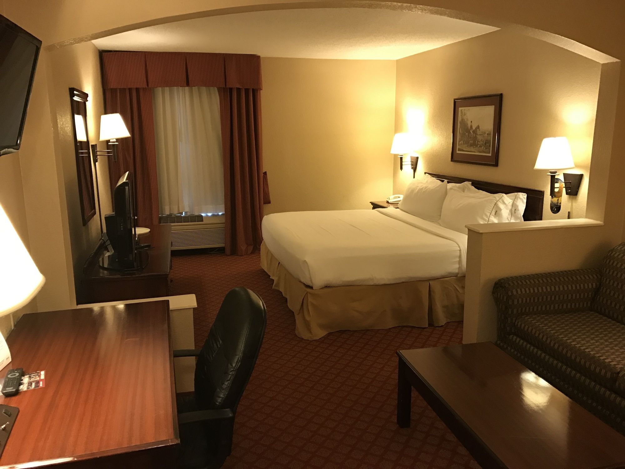 Фото Holiday Inn Express Metropolis, an Ihg Hotel