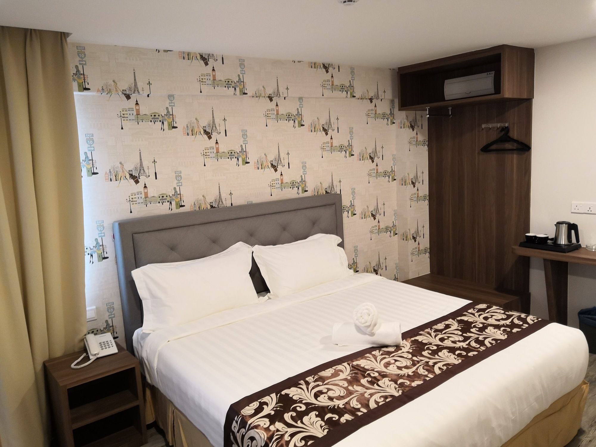 Фото LoLex Hotel