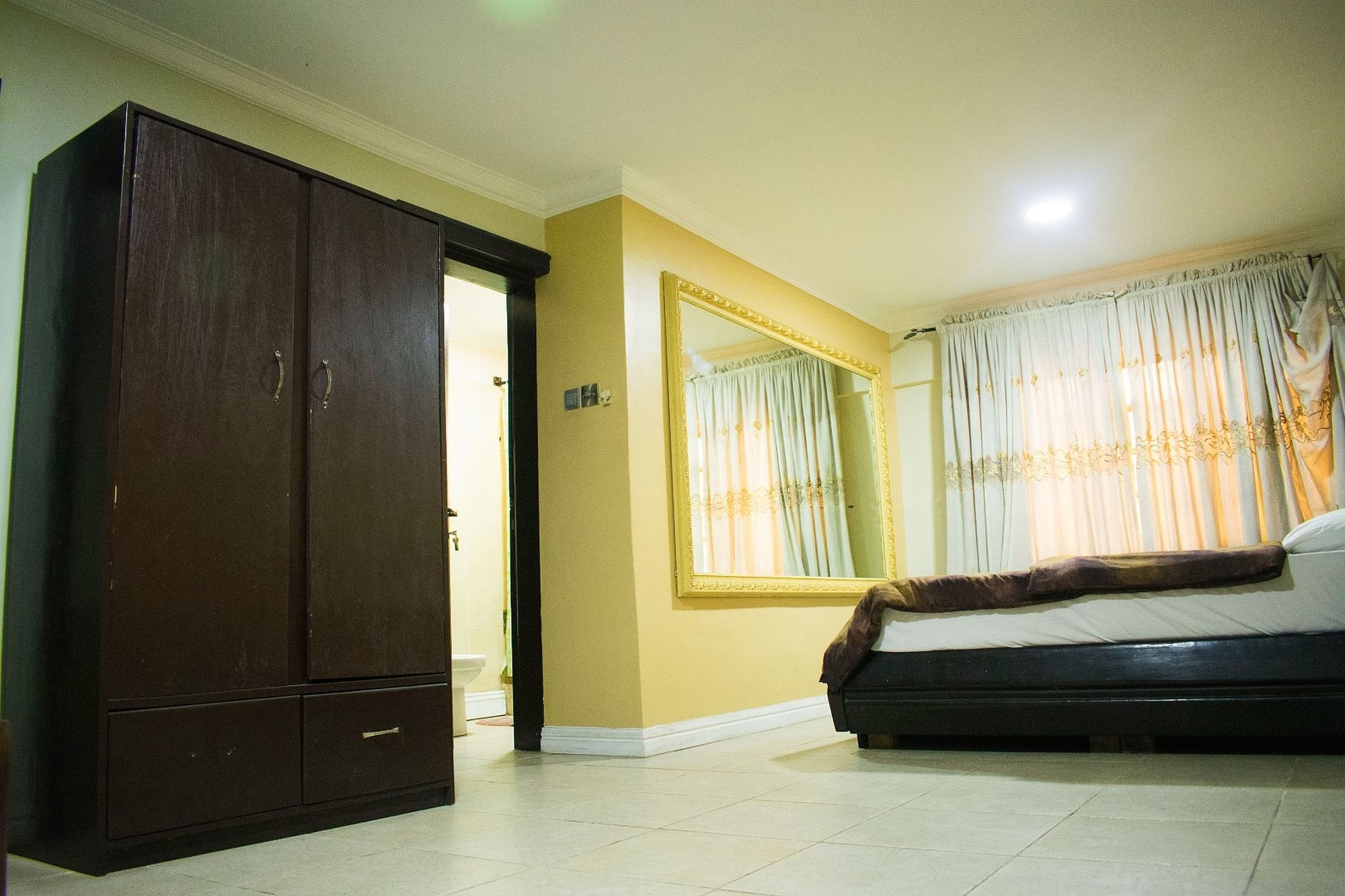 Фото Sugarland Apartments VI