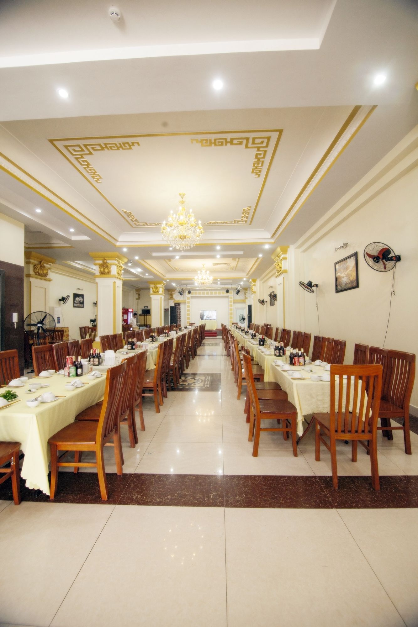 Фото Hai Long Hotel