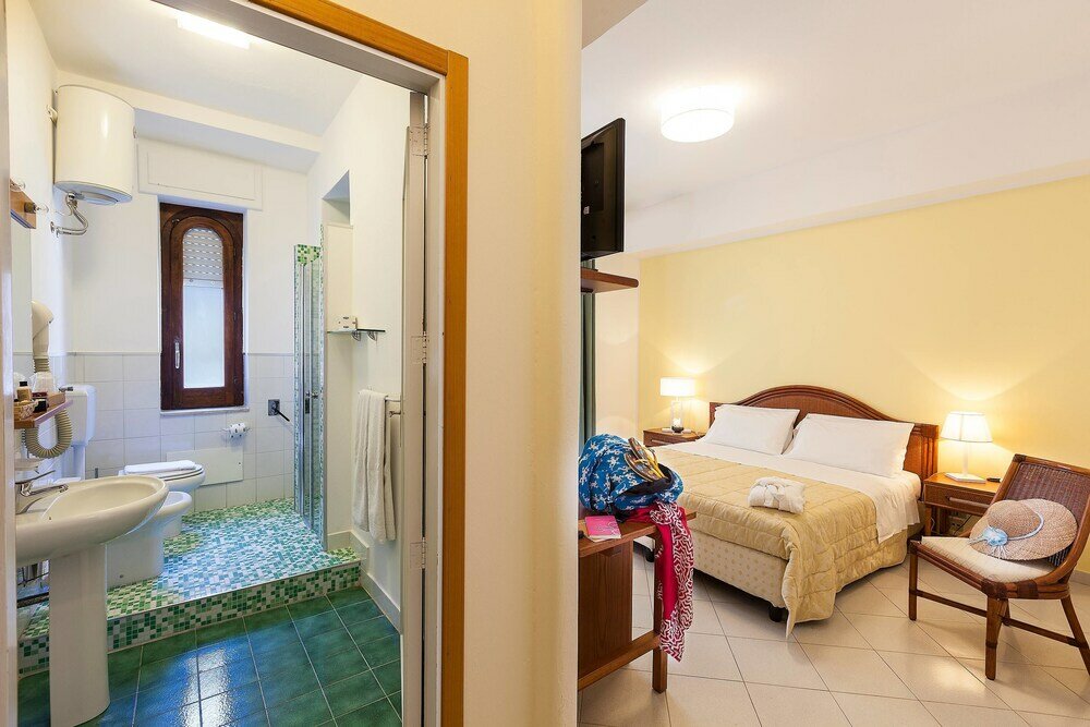Фото Orsa Maggiore Hotel
