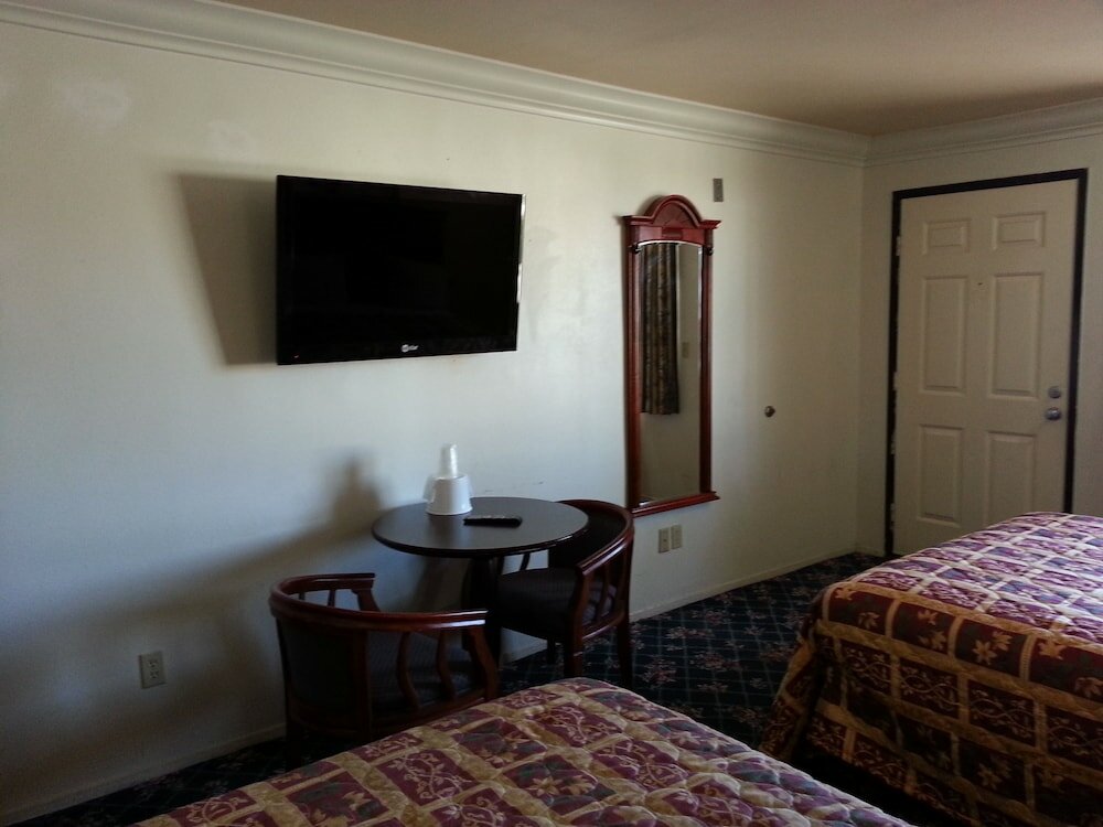 Фото Royal Inn Motel Long Beach