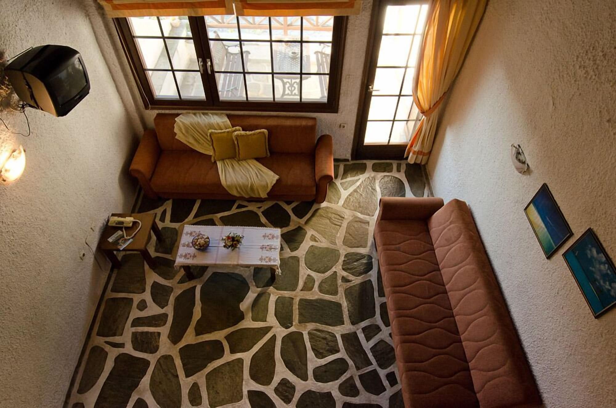 Фото Delphi Hotel