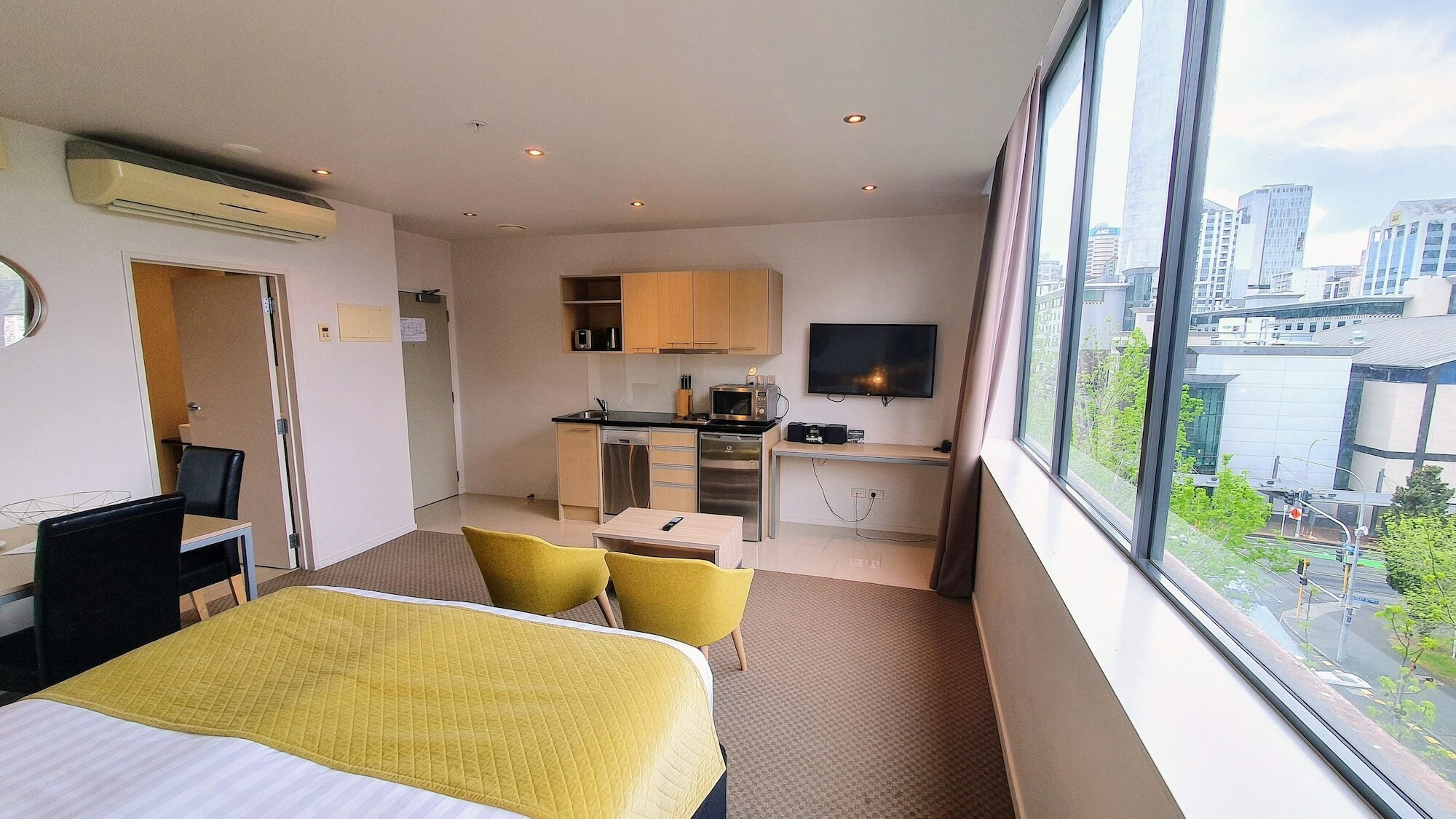 Фото Quest on Hobson