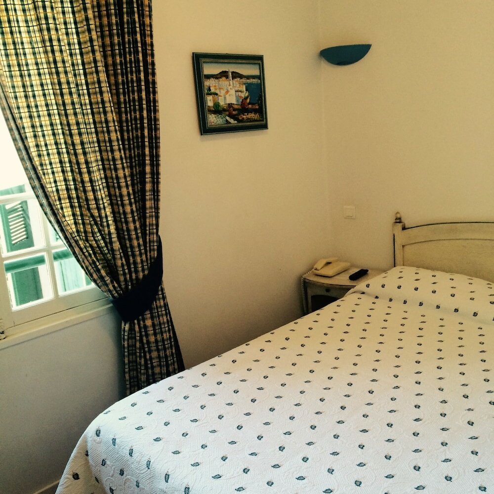 Фото La Garoupe Gardiole