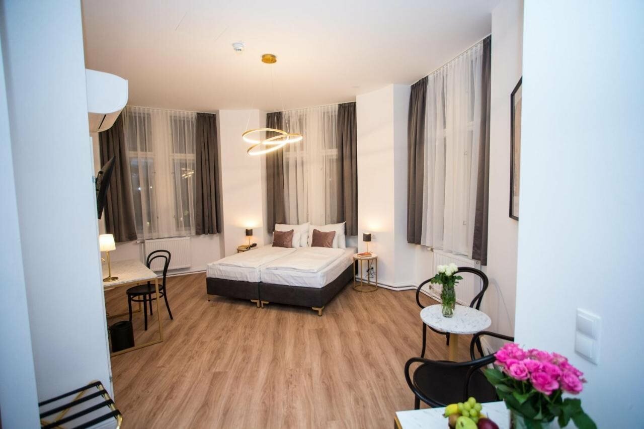 Фото Pension Central - Self Check-in