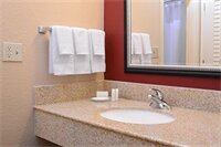 Фото Courtyard by Marriott Dallas Plano Parkway at Preston Road