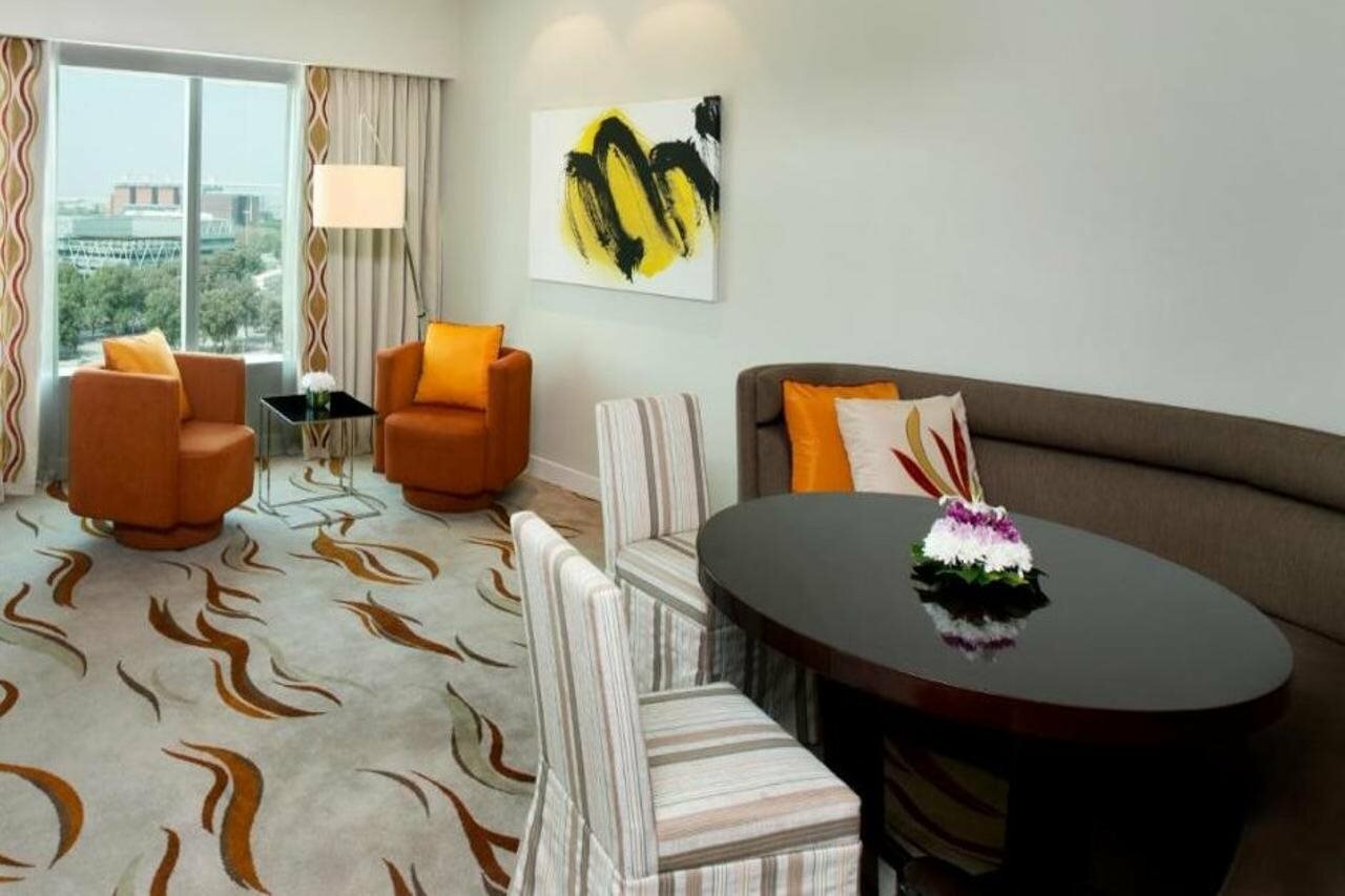 Фото Millennium Al Rawdah Hotel