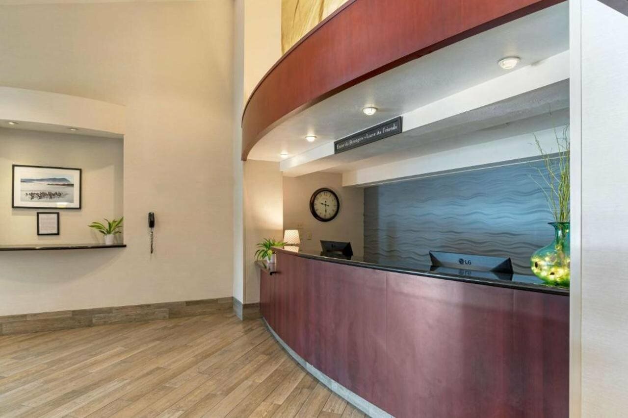 Фото Best Western Plus Ocean View Resort