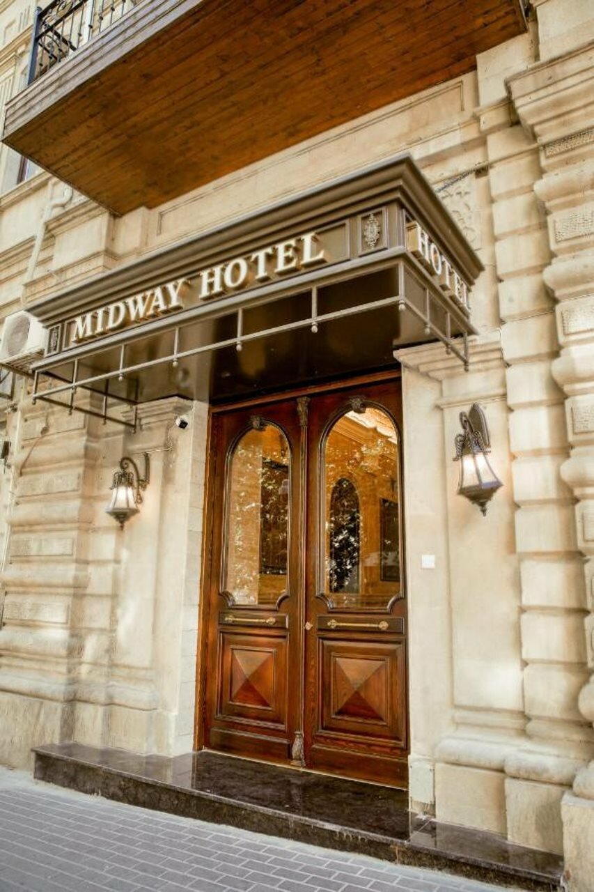 Фото Midway Baku Hotel