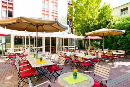 Гостиница Achat Hotel Neustadt an der Weinstraße