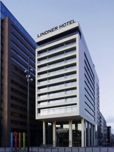 Внешний вид отеля Lindner Hotel Antwerp, part of JdV by Hyatt в Антверпене, фото 1