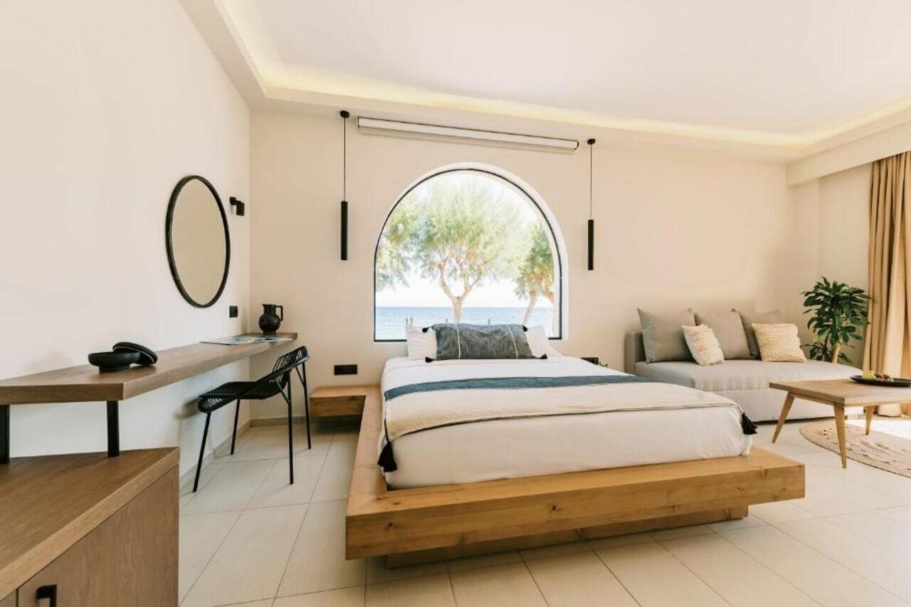 Фото Villa Di Mare Seaside Suites