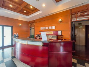 Saigon Domaine Luxury Residences Apart-Hotel (Ho Chi Minh City, Le Binh Street), hotel