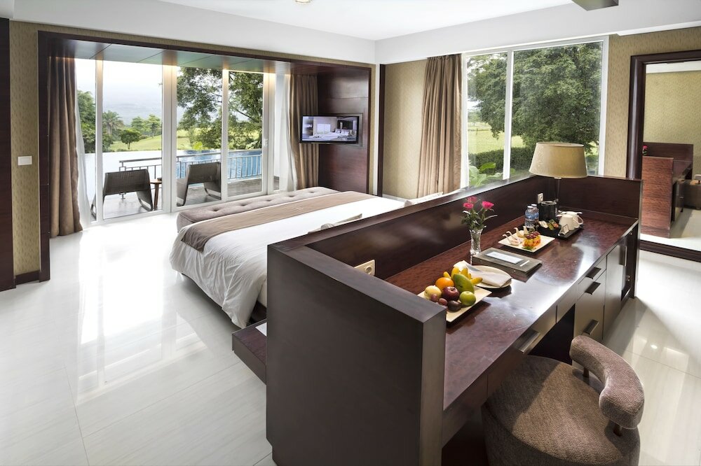 Фото R Hotel Rancamaya