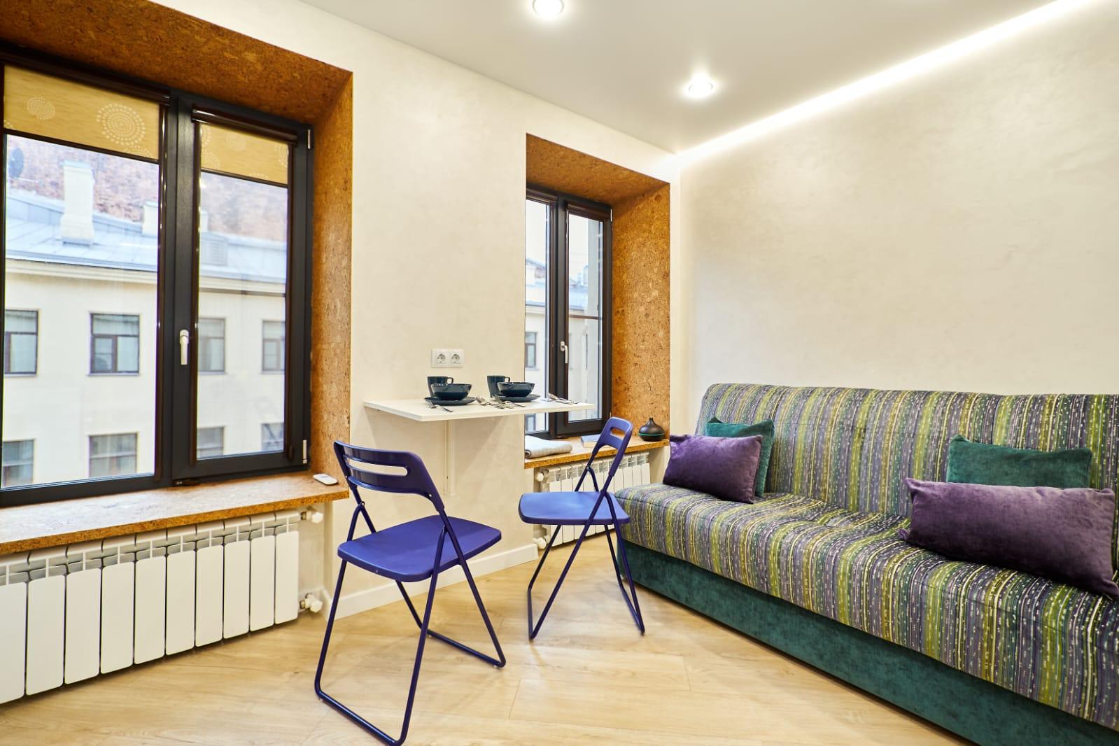 Фото Критик Отдыхает на Невском