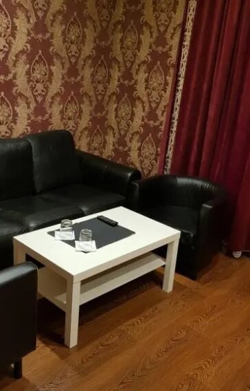 Фото Гостиница на Новомарьинской