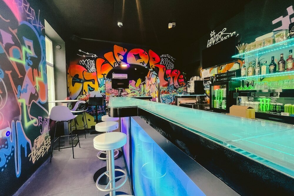 Фото Hotel California