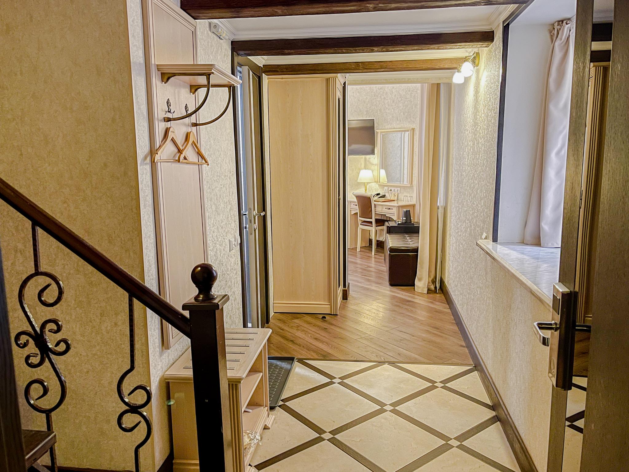 Фото Лиготель