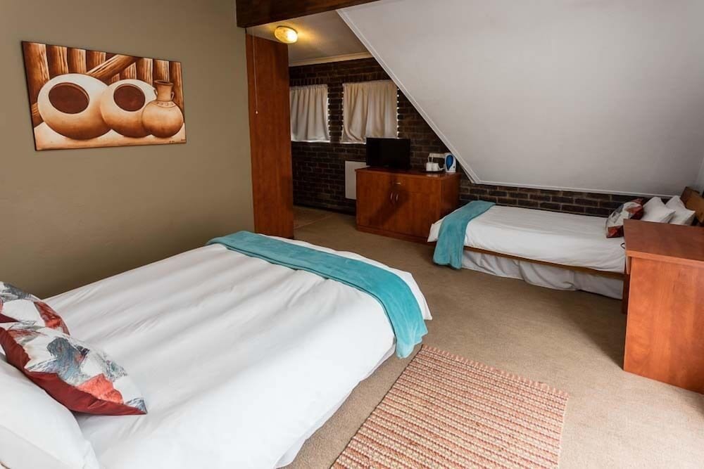 Фото 5 Crown Guest House