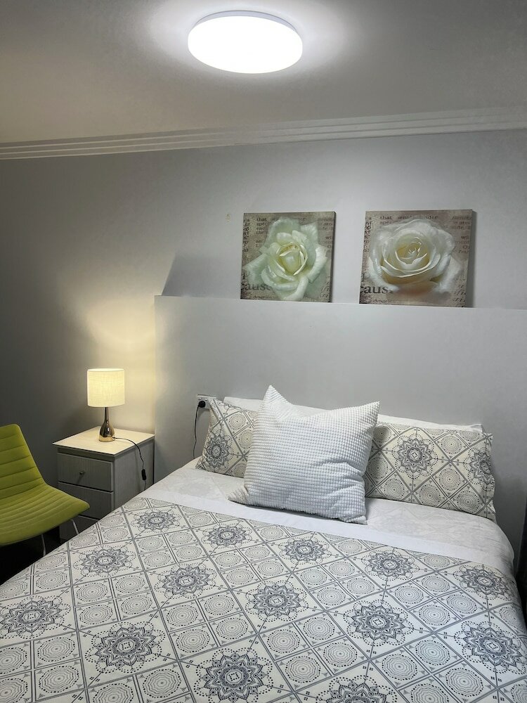 Фото Sunny Rooms Mascot