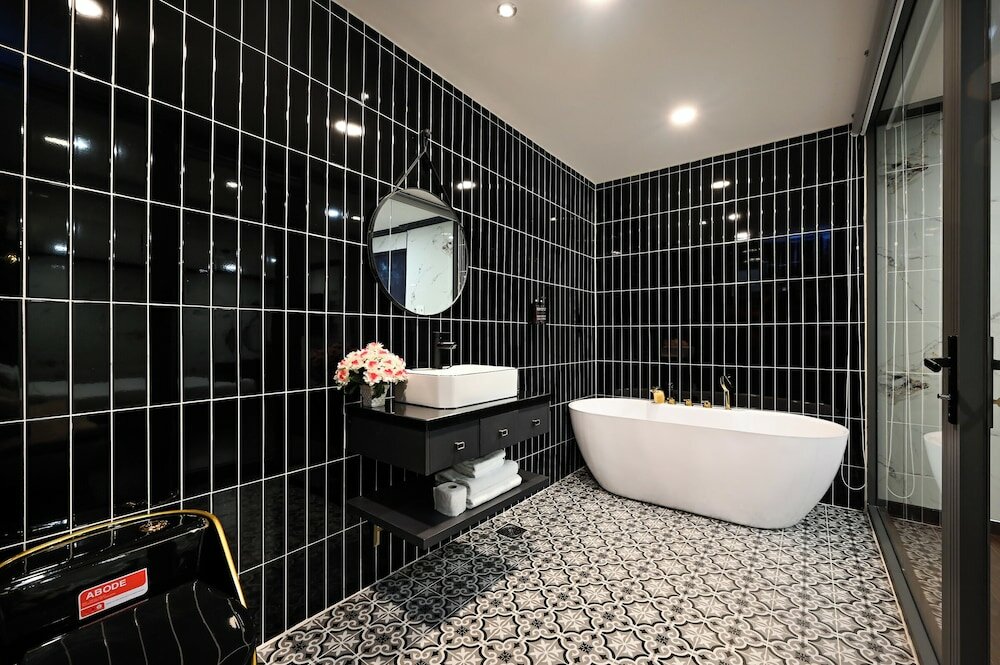 Фото Red Sun Airport Saigon Hotel