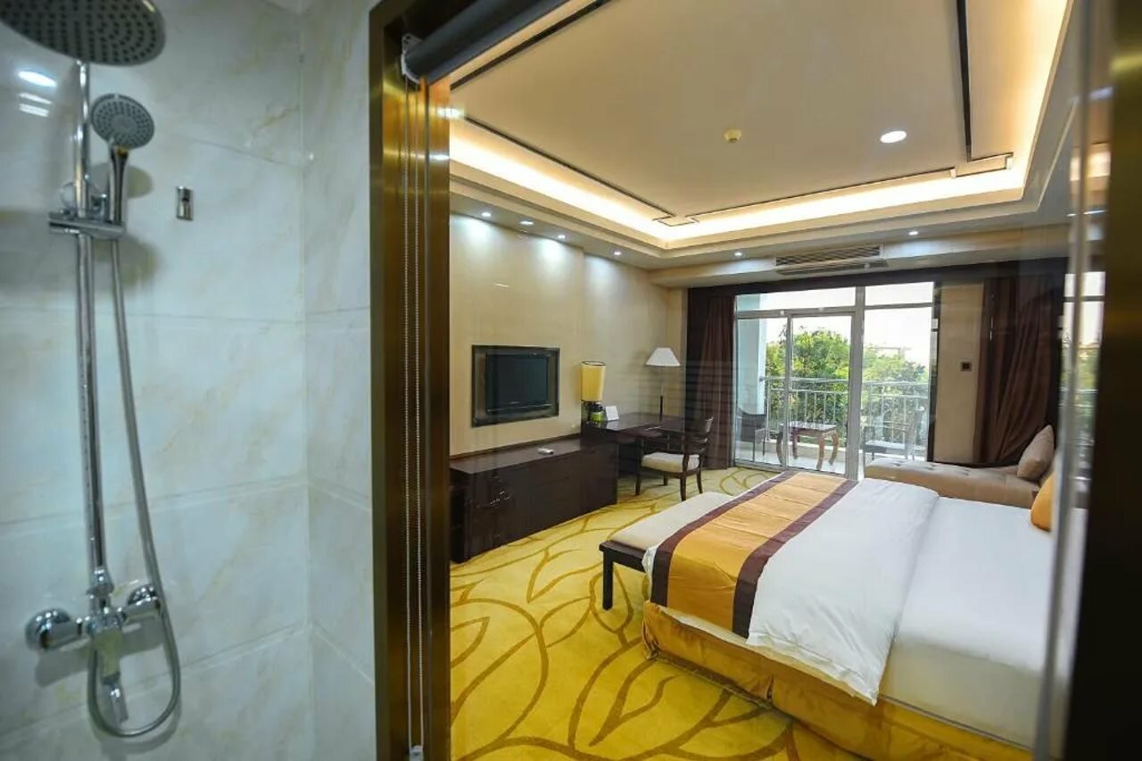 Фото Kololo Courts Hotel & Restaurant