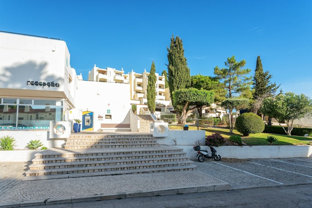 Фото Jardim Cozy Apartment with 2 swimming pools near the Old Town