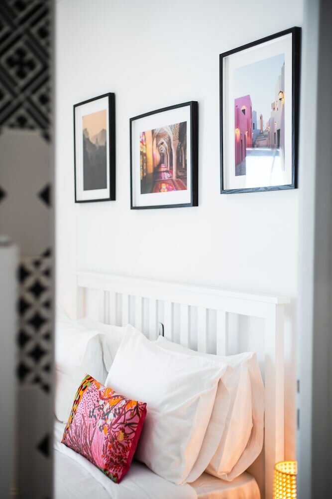 Фото Modern Apartment-short walk to Acropolis