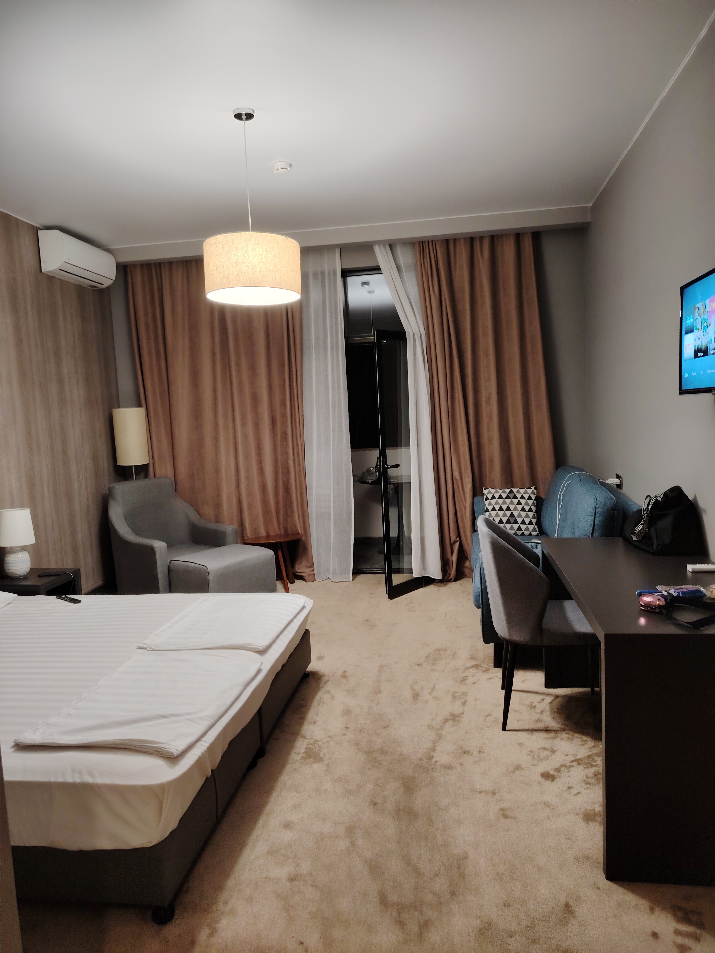 Фото Abaash Hotel Afon