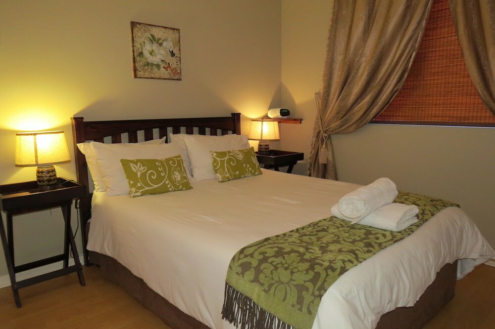 Фото Smithland Guest Apartments