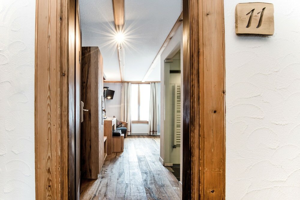 Фото Kemmeriboden Bad Swiss Quality Hotel