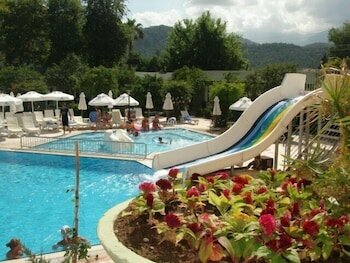 Гостиница Sirius Hotel в Текирове