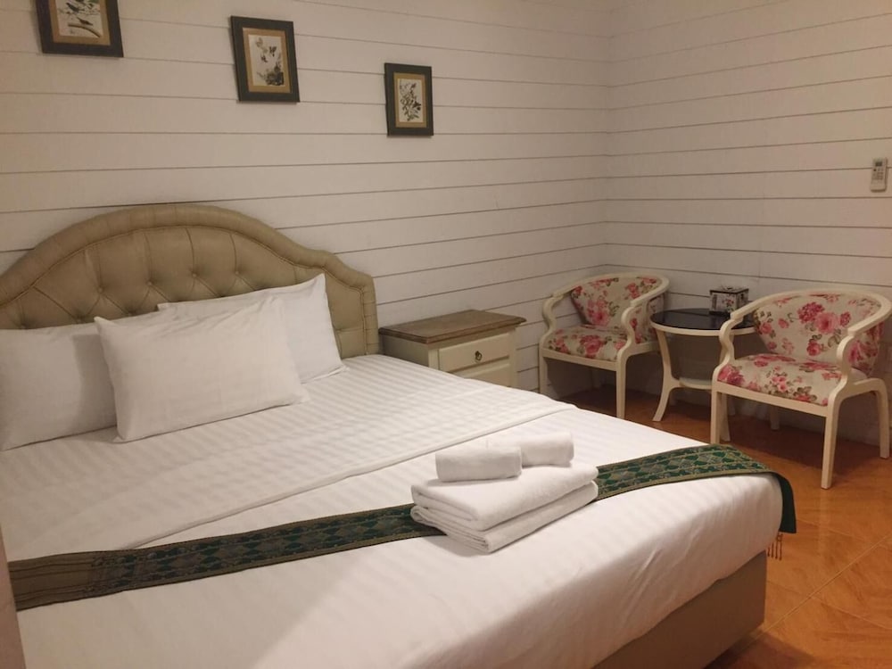 Фото Ban Thungdang Boutique Hotel