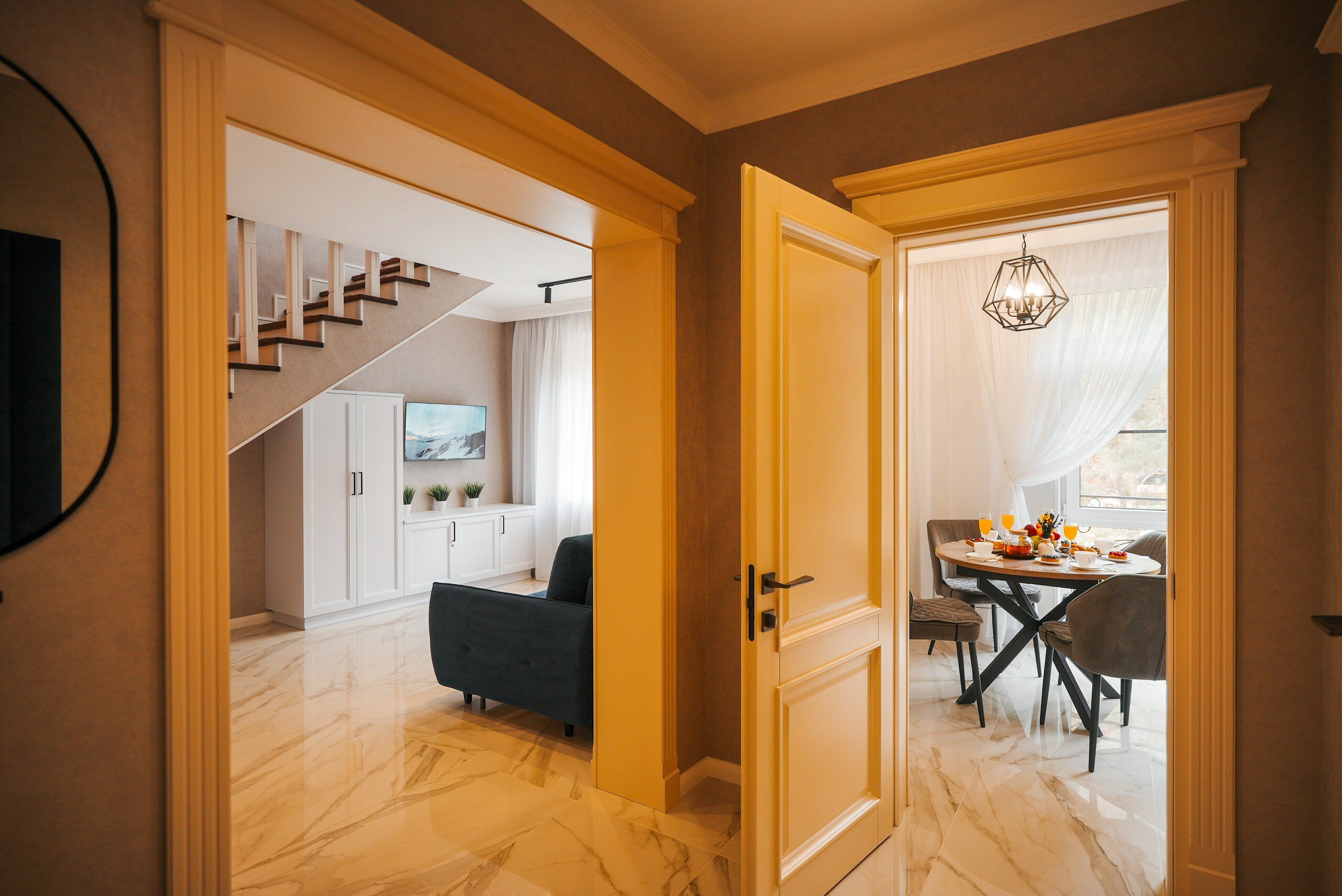 Фото Апартаменты Горная Сказка