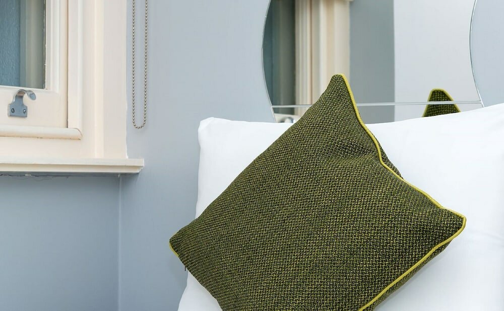 Фото Hyde Park Executive Apartments