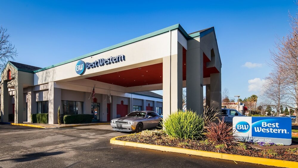 Фото Best Western Heritage Inn