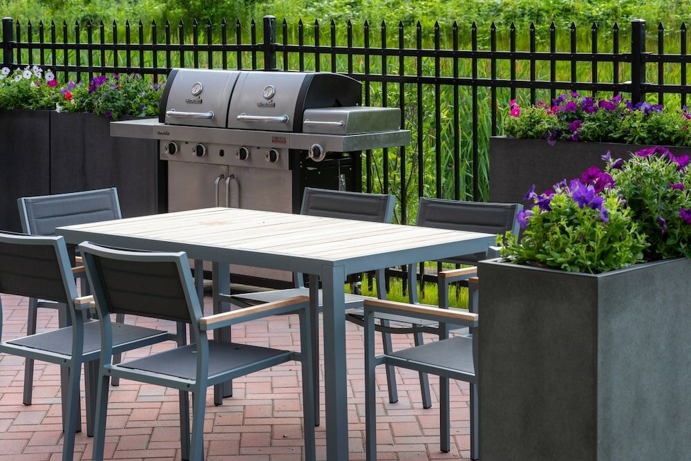 Фото Fairfield Inn & Suites by Marriott Boston Waltham