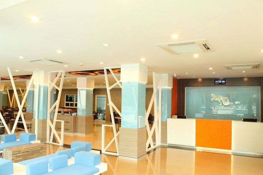Фото Chariot Pattaya Residence