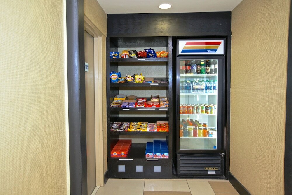 Фото Holiday Inn Express Acworth - Kennesaw Northwest, an Ihg Hotel