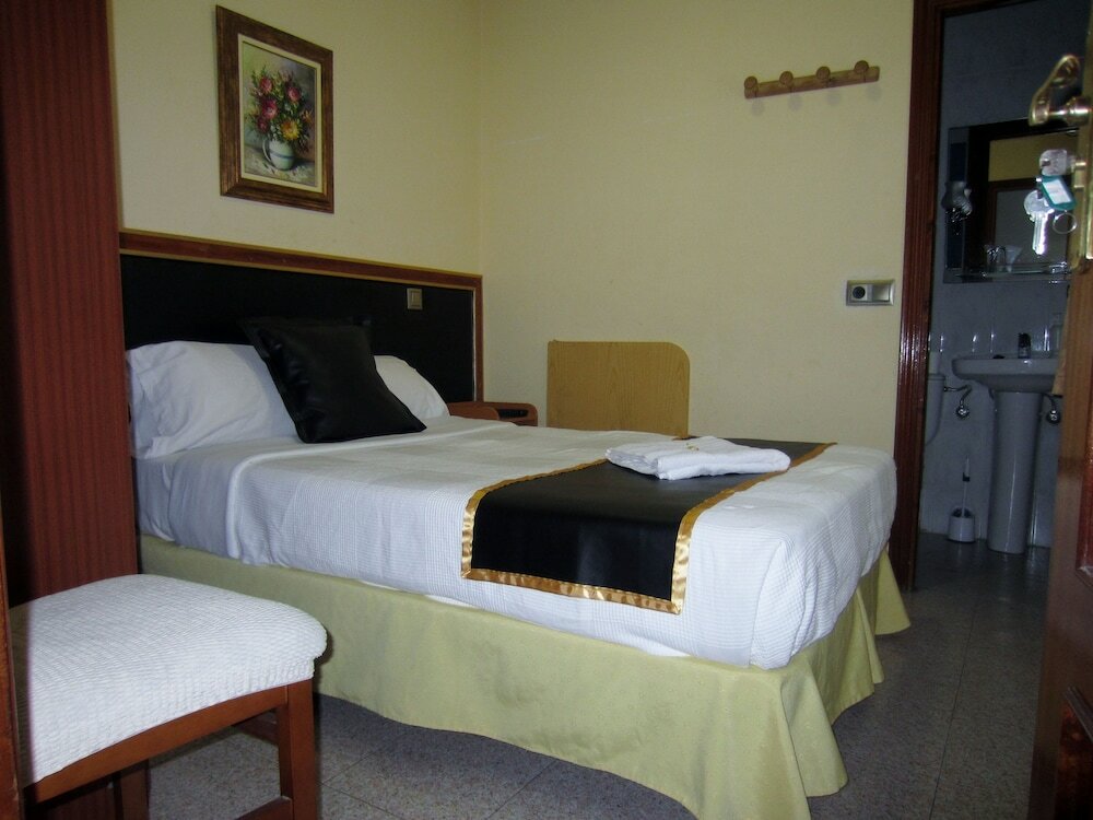 Фото C. H. Chelo