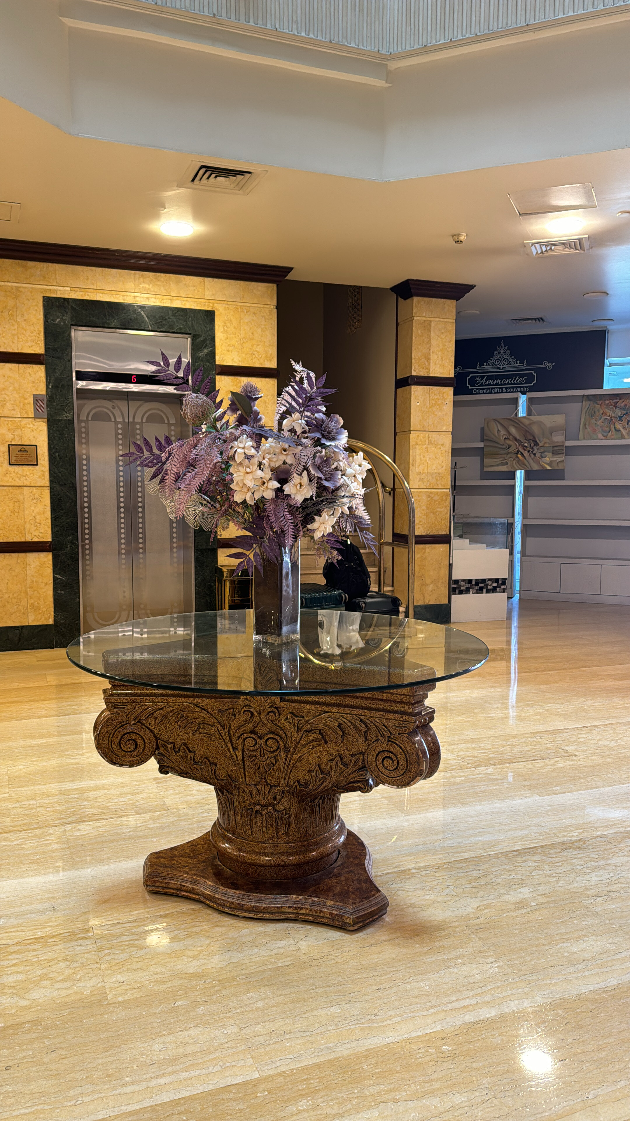 Фото Days Inn by Wyndham Hotel Suites Amman