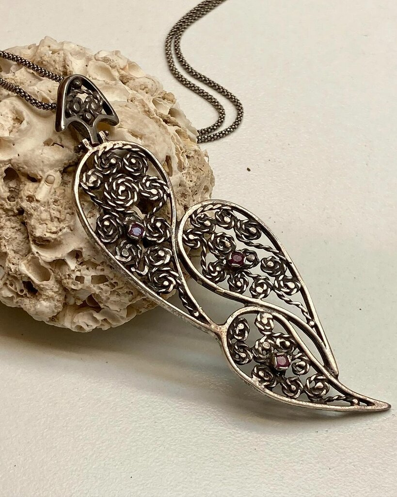 Precious stones Kubaba Design, Cesme, photo